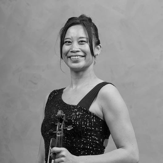 MAYUMI URGINO